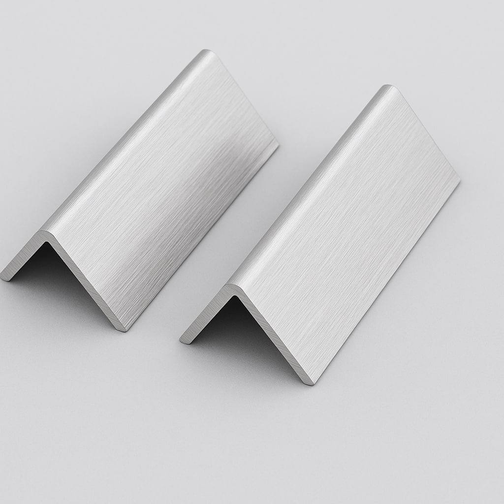 Г-образный профиль алюминиевый 30х2.5х2.5х2.5 мм АМг5 ГОСТ 13737-90